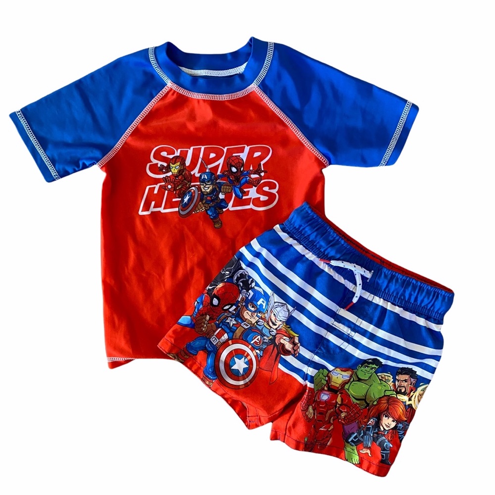 Boys Marvel Super Hero Swim Trunks and Rash Guard Set Size 3/4T